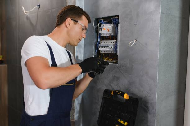 Best Electrical Outlet Repair  in Baywood, NY